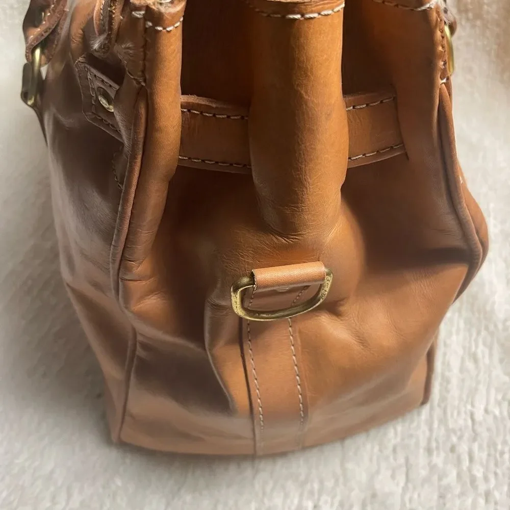 Classic Tan Leather Duffel travel weekender Bag gold tone hardwares
